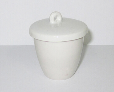 ceramic laboratory crucible with lid